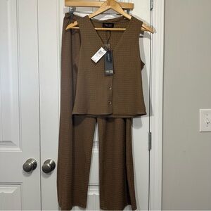 TRUTH Brown Textured Wide-Leg Pants with Sleeveless Button Vest